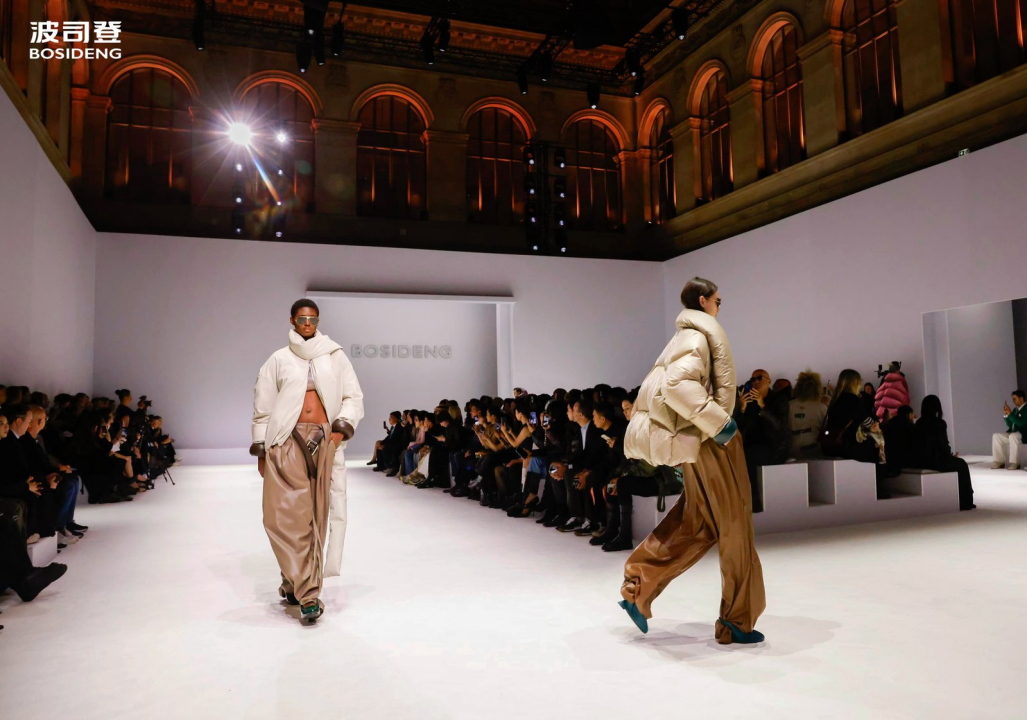 波司登2025/26上半财年业绩稳健增长 双聚焦战略构建增长